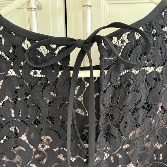 Beautiful Black Lace Dress - Picture 5 of 5